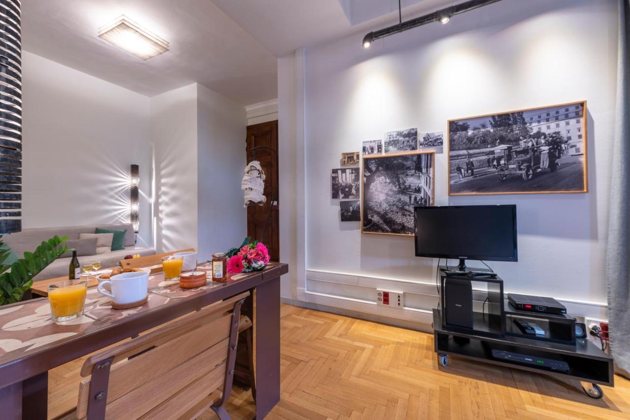 Hidesign Luxury In Kolonaki Apartment *